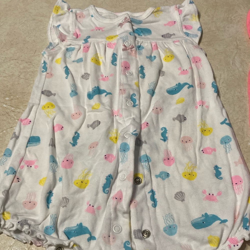 Carters pair of 12M girls rompers